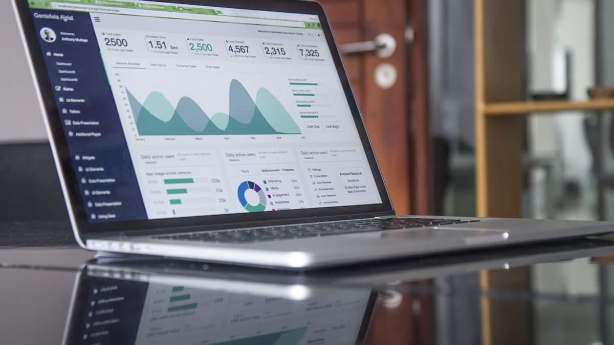 AI-Driven Supply Chain Automation for National Retailer